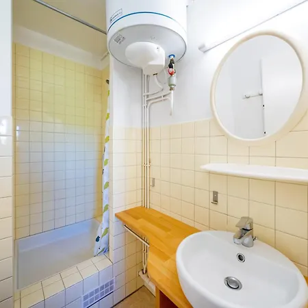 Les Mimosas - 11 Appartement Cazaubon